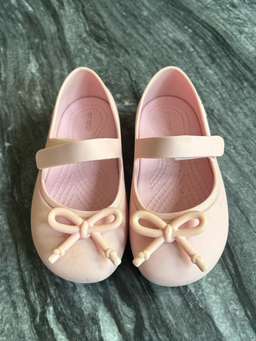 Crocs Girls Brooklyn Maryjane Flat Size 9